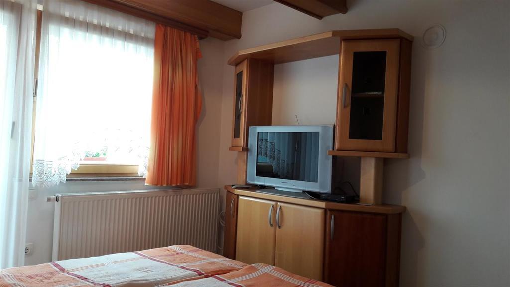 Tourist Farm Skrbina Lägenhet Otočec Exteriör bild